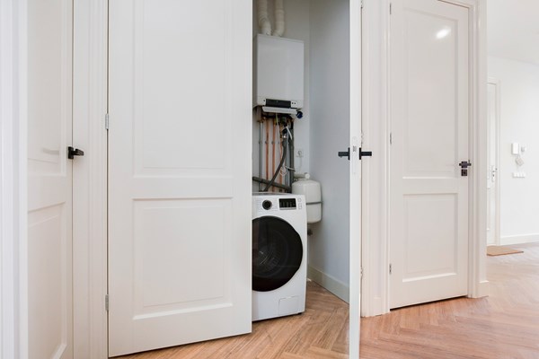 Medium property photo - Nieuwezijds Voorburgwal 154B, 1012 SJ Amsterdam